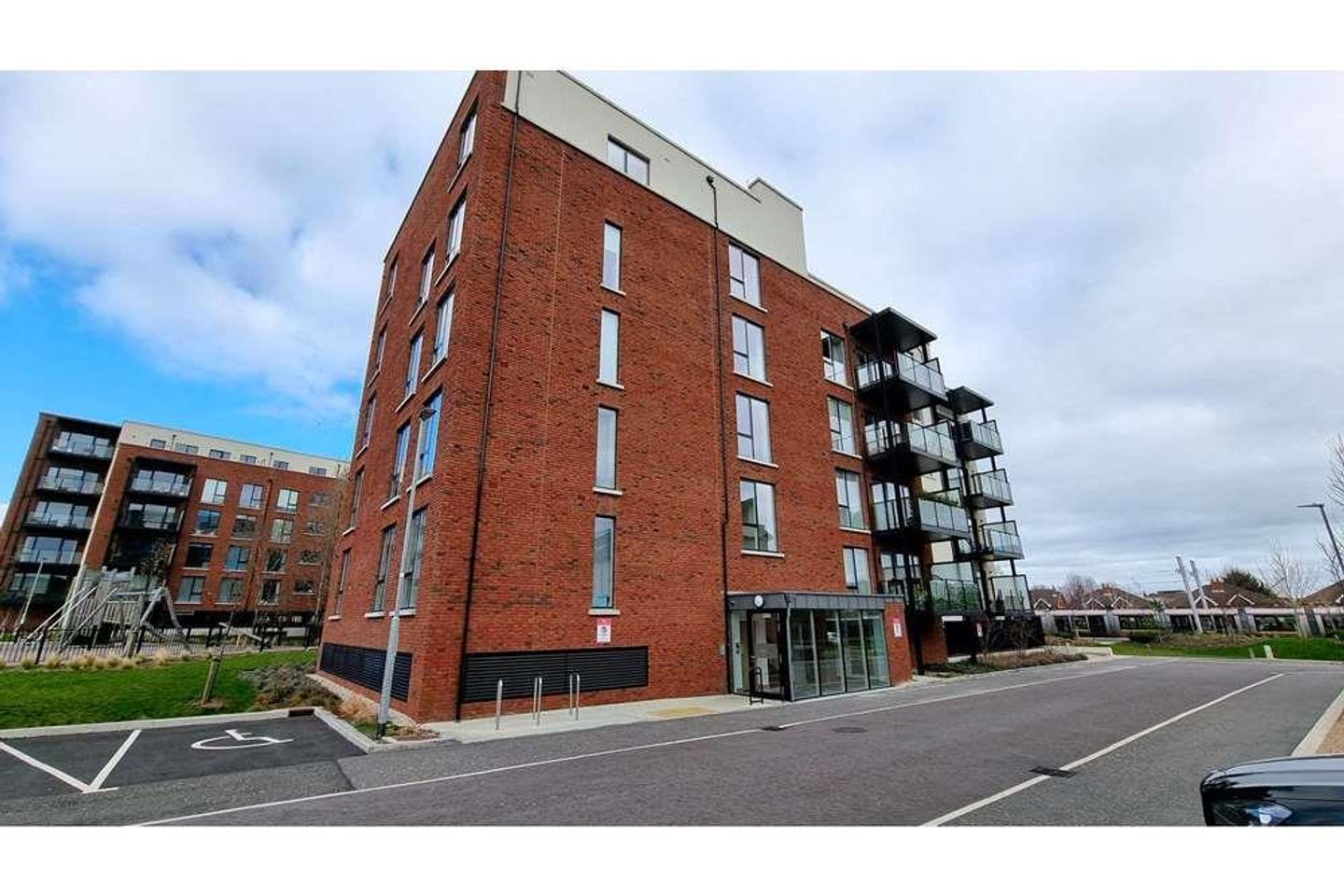 8 Sycamore Hall, Clay Farm, Leopardstown, Dublin 18, D18E7WX is for