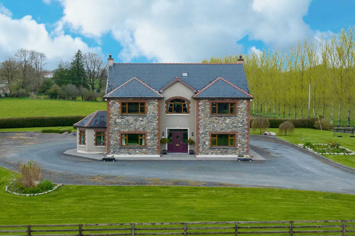 Cois Locha, Lavagh, Ballyheelan, Kilnaleck, Co. Cavan, A82N6K1 is for
