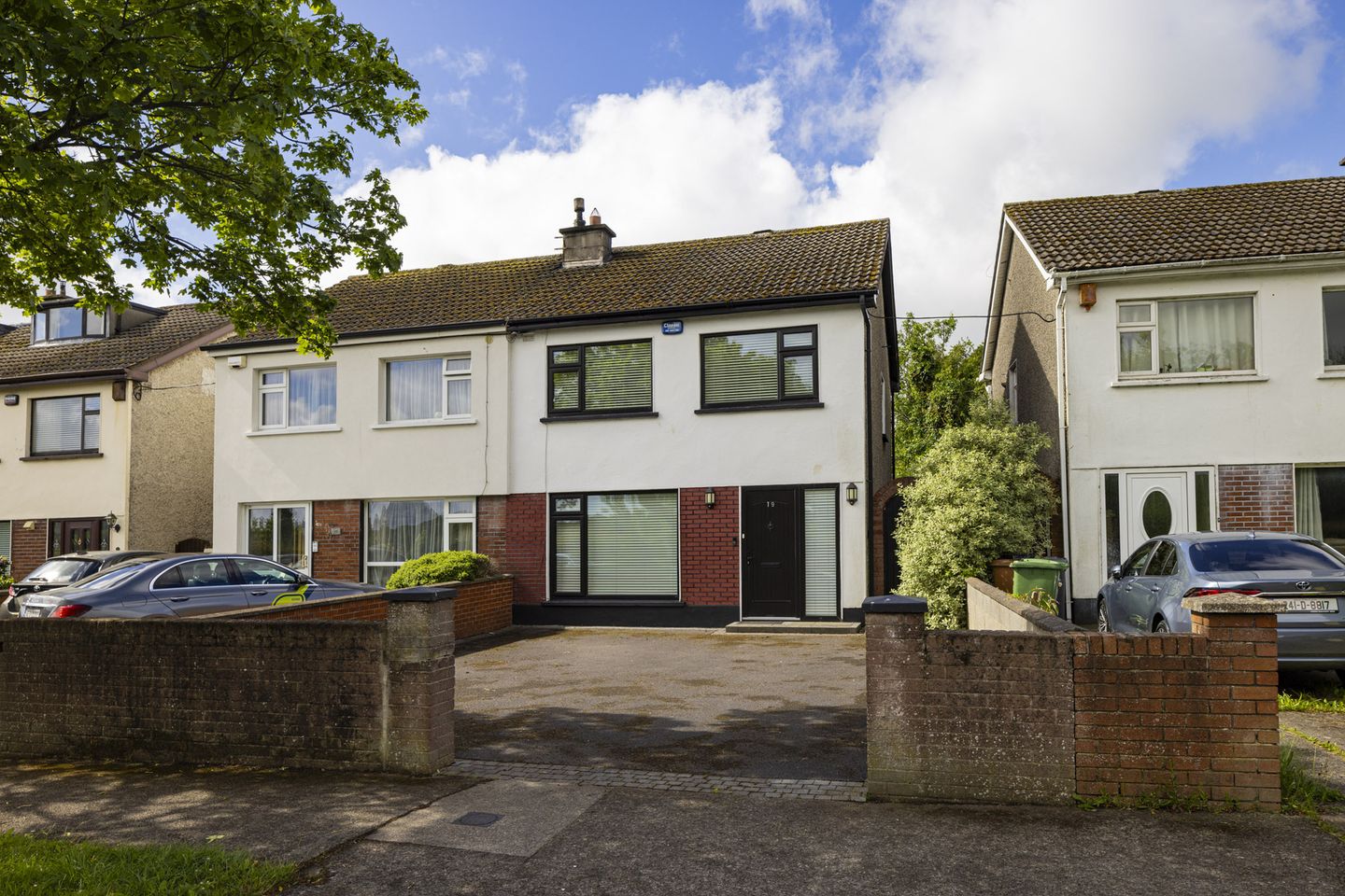 19 River Valley View, Swords, Co. Dublin, K67VK88 is for sale on Daft.ie