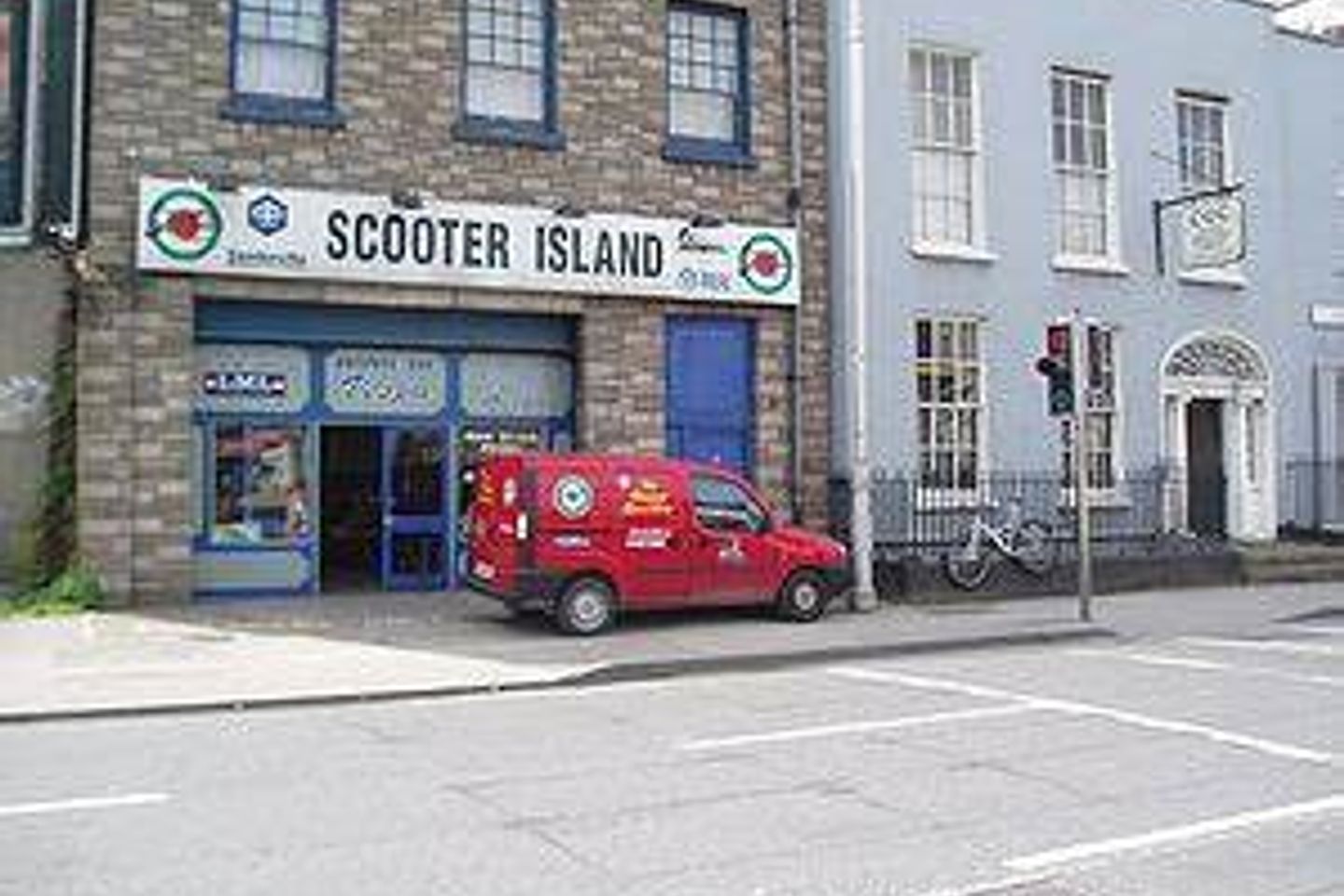 Commercial property for sale in 11 ushers island, Dublin 8