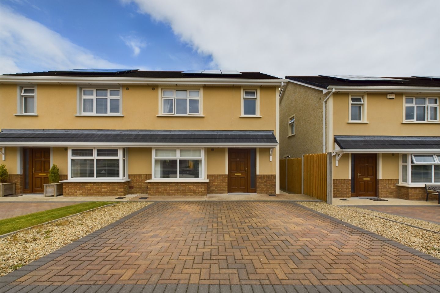 38 Radharc Na Siuire, Ballygunner, Ballygunner, Co. Waterford, X91C5CX