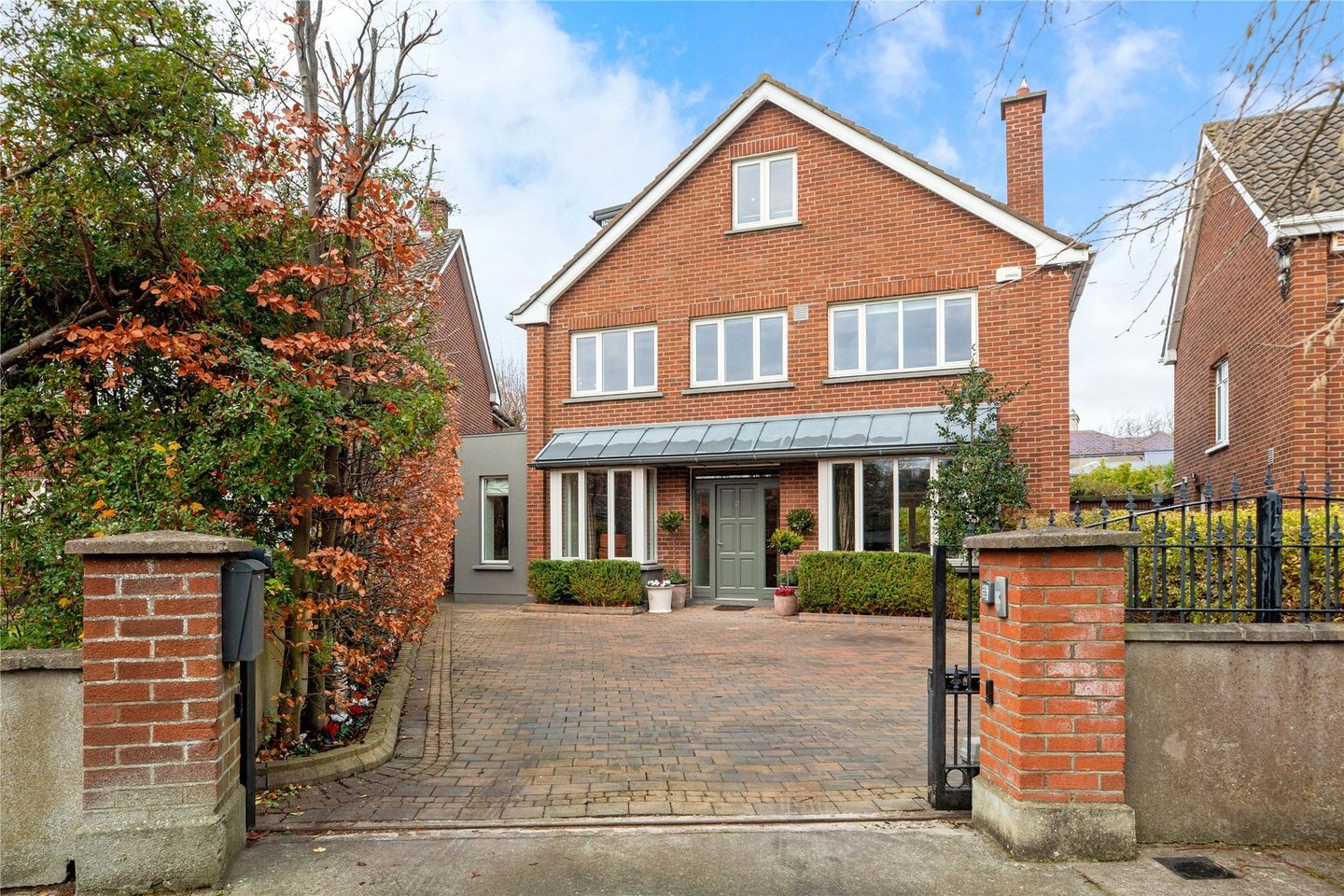 13 Richelieu Park, Off Sydney Parade Avenue, Sandymount, Dublin 4, D04P5K7