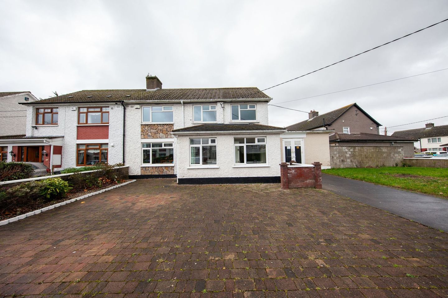 2 Kilmore Close, Artane, Dublin 5, D05DH68 is for sale on Daft.ie