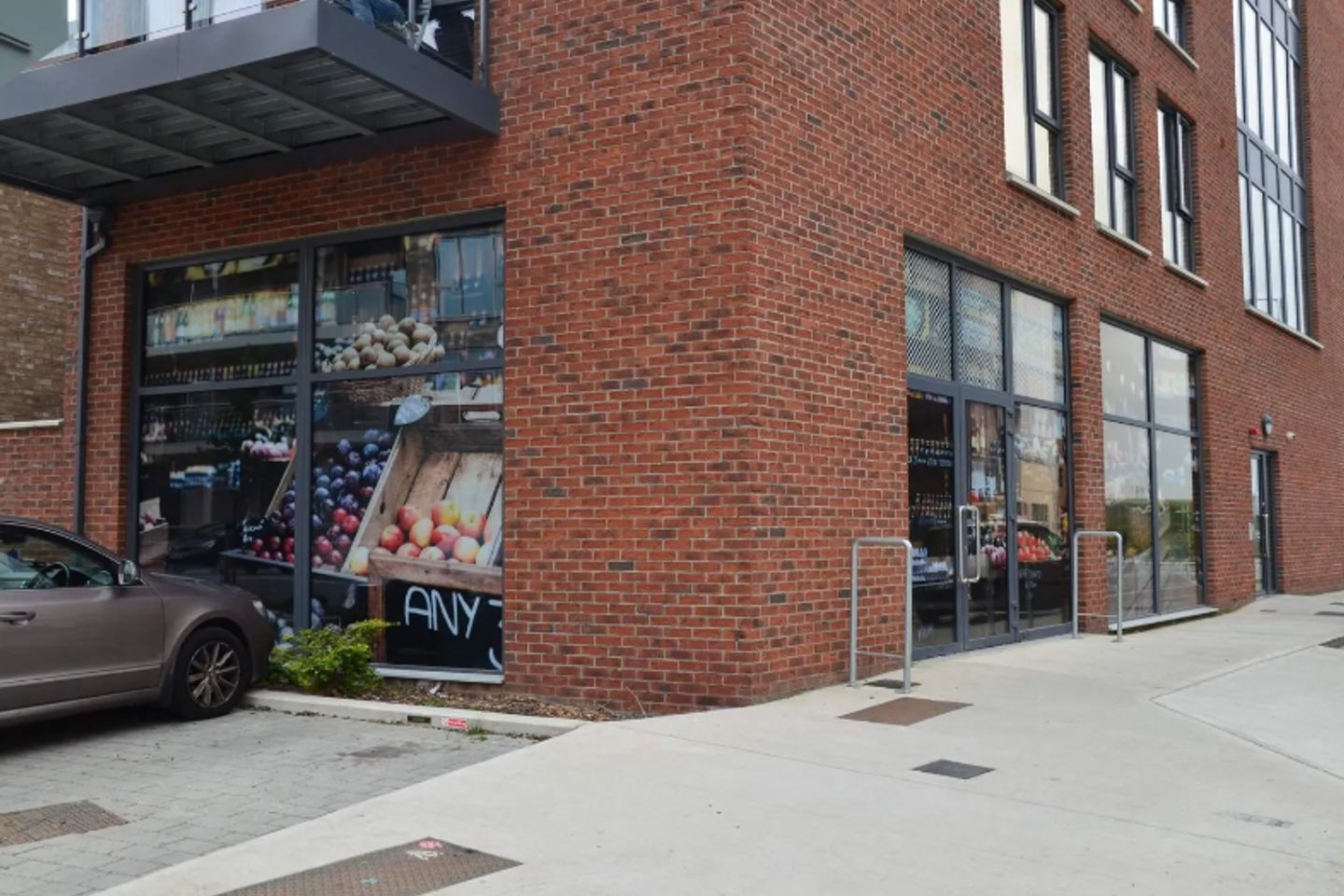 Commercial property for rent in Royal Canal Park, Ashtown, Dublin 15