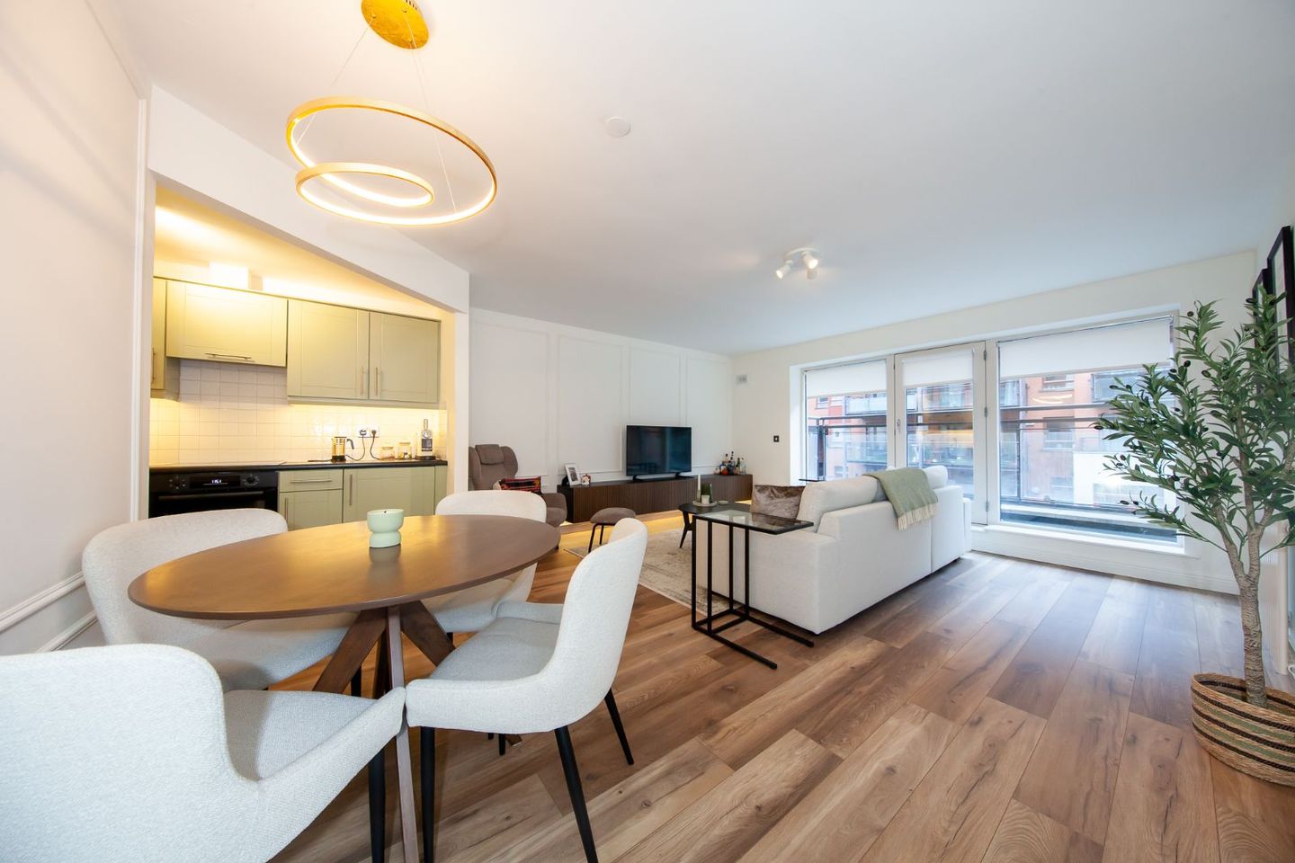 Block E, 300 Castleforbes Square, IFSC, Dublin 1, D01TH56