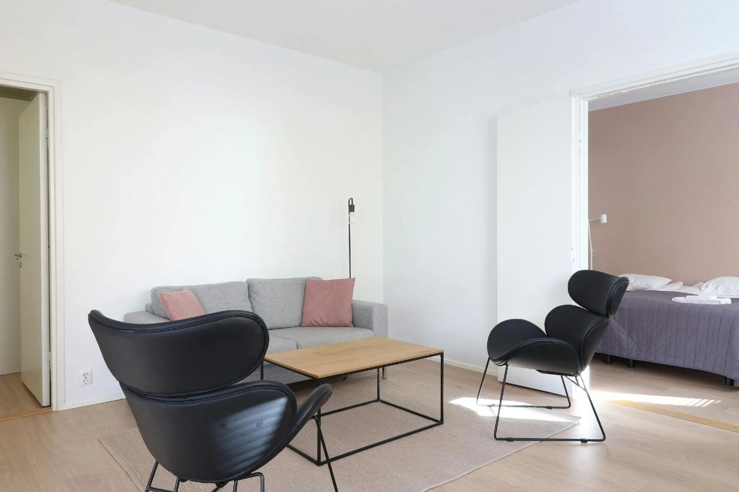 Oak Hall,Larkfield View,Dublin 18, Leopardstown, Dublin 18