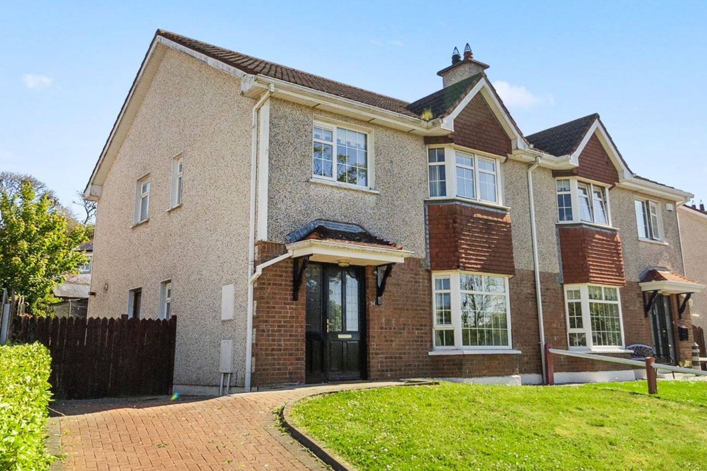 34 Careystown Meadows, Whitegate, Midleton, Co. Cork, P25HY42 is for