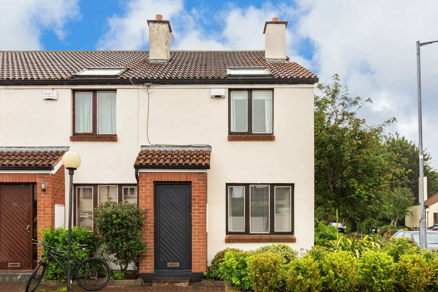 12A Park Court, Sandymount, Dublin 4, D04WP46 is for sale on Daft.ie