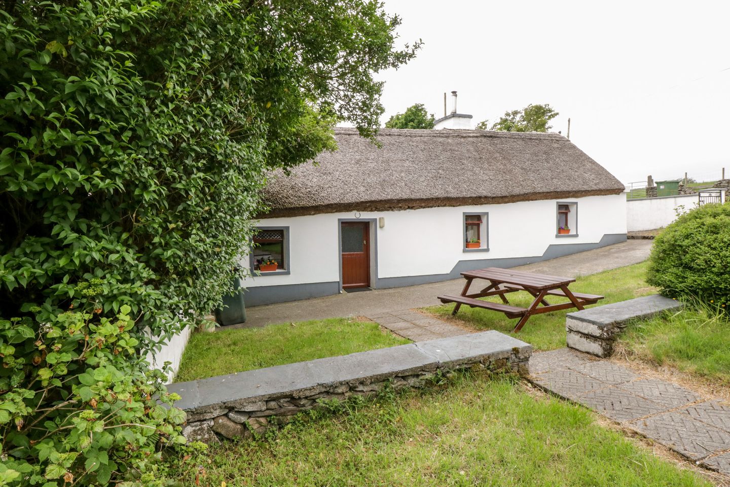 Ref. 2869 The Thatched Cottage, Drummin, Westport, Co. Mayo