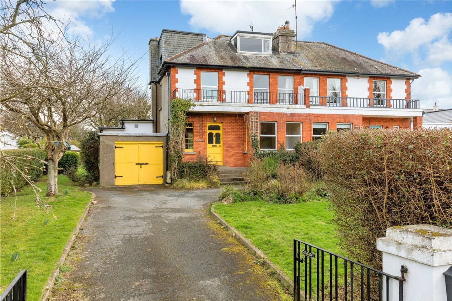 Matakana, Grey's Lane, Howth, Co. Dublin, D13WA00