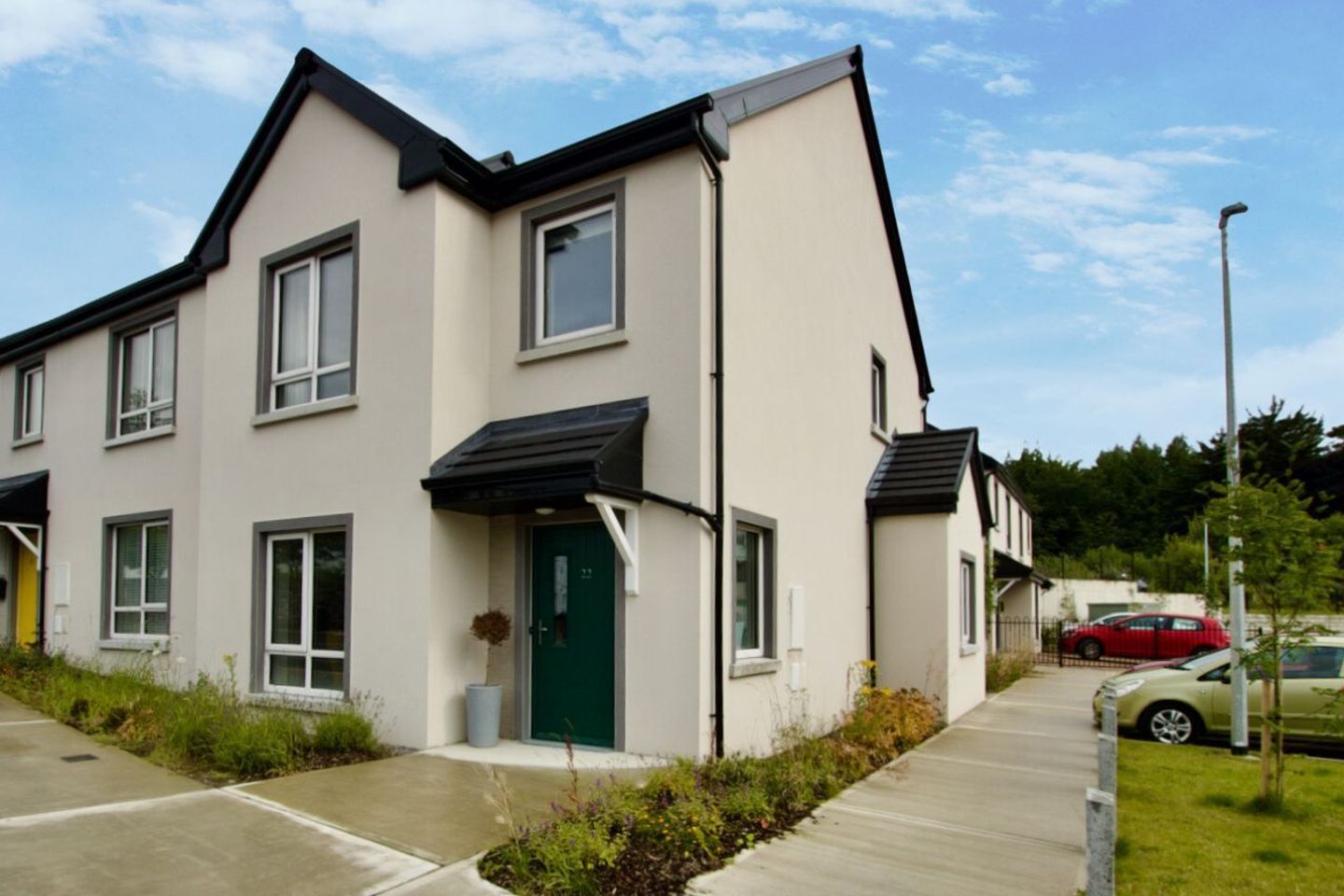 22 Bower Hill, Athlone, Co. Westmeath is for sale on Daft.ie