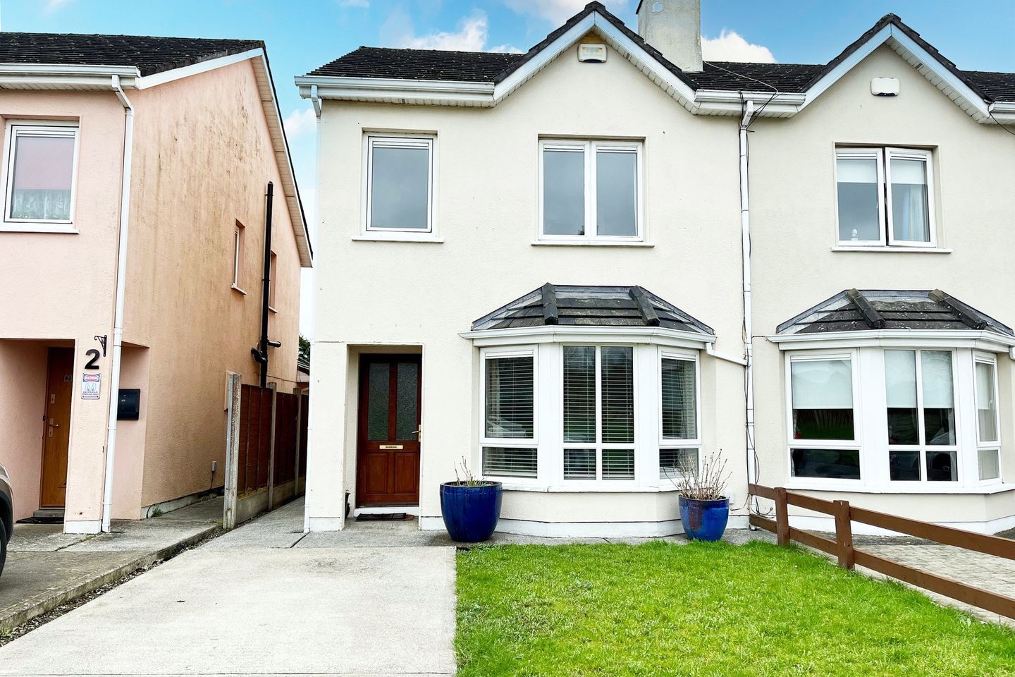 3 Barrowville Court, Pembroke, Carlow Town, Co. Carlow, R93Y2D7 is for