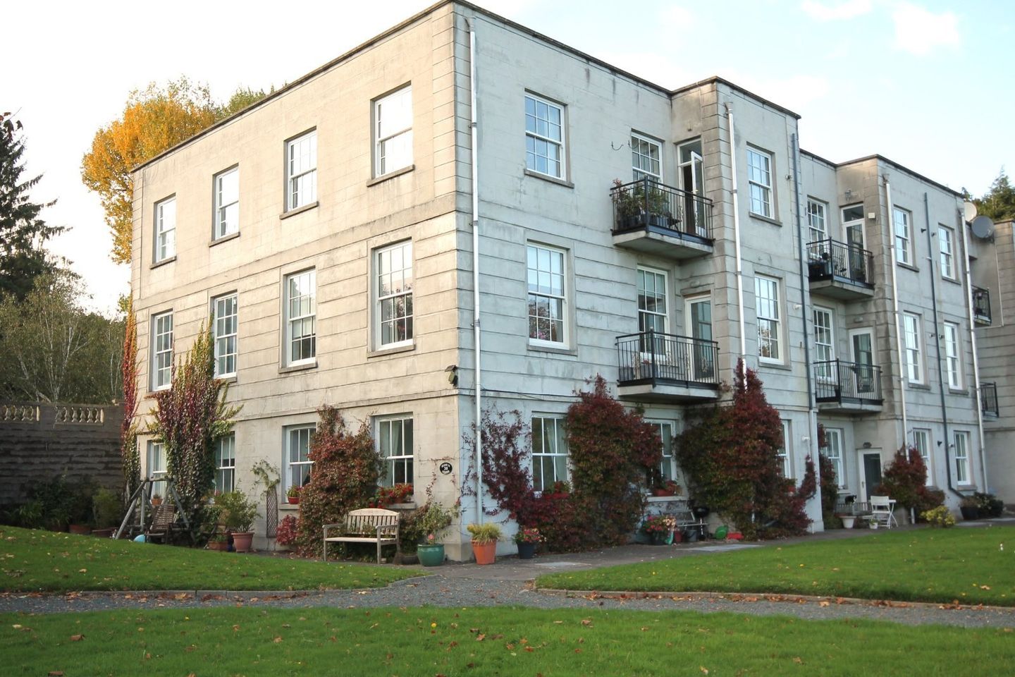 The Garden Apartment, The Garden Apartment, 30 Old Connaught House, Old