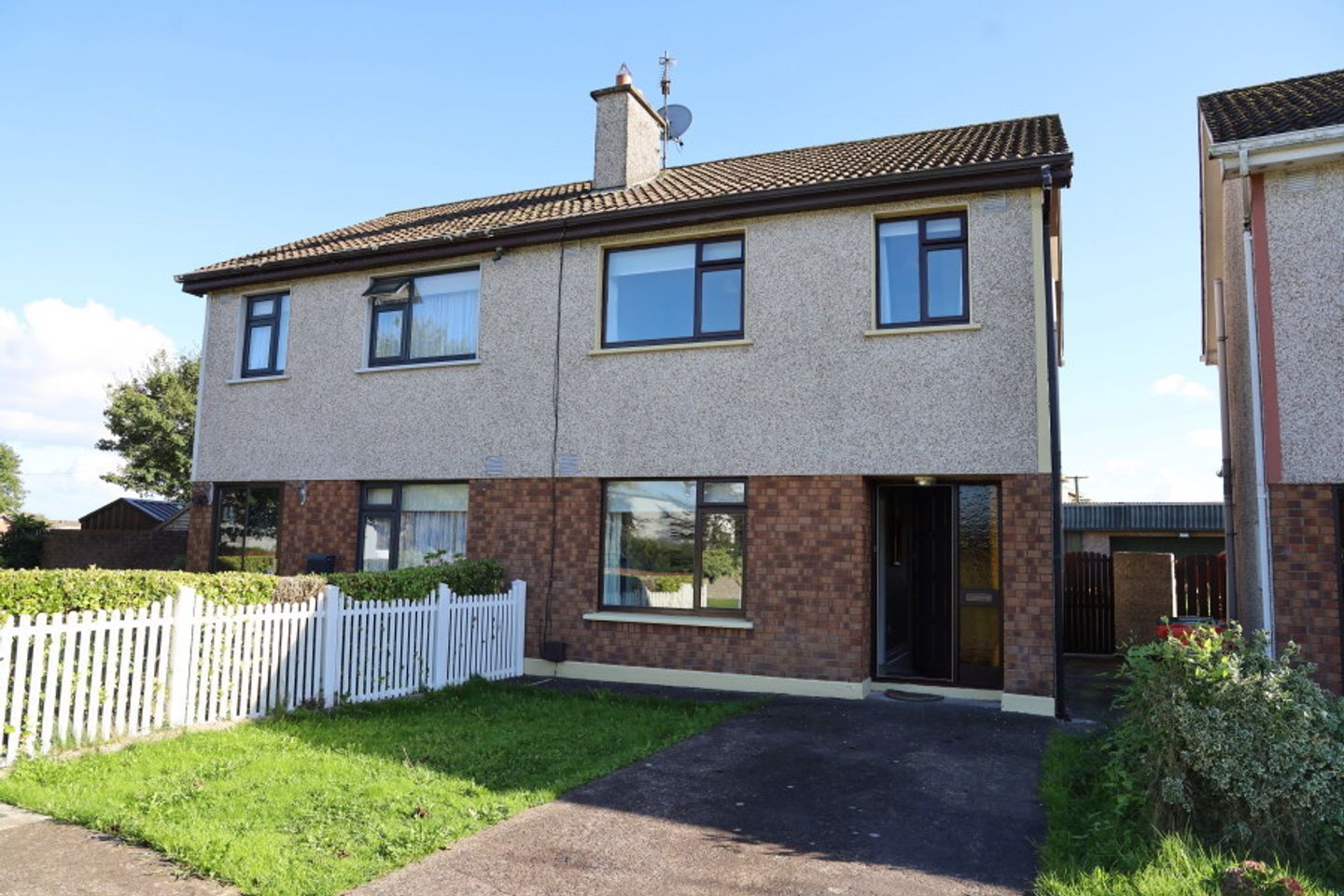 2 The Meadows, West Village, Ballincollig, Co. Cork, P31PR96 is for