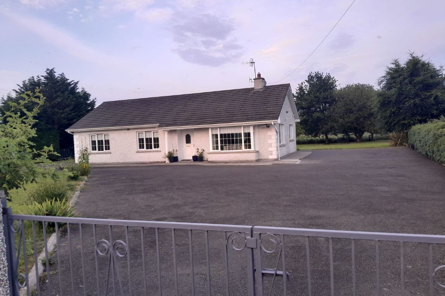 Ballylooby, Cahir, Co. Tipperary, Ballylooby, Co. Tipperary
