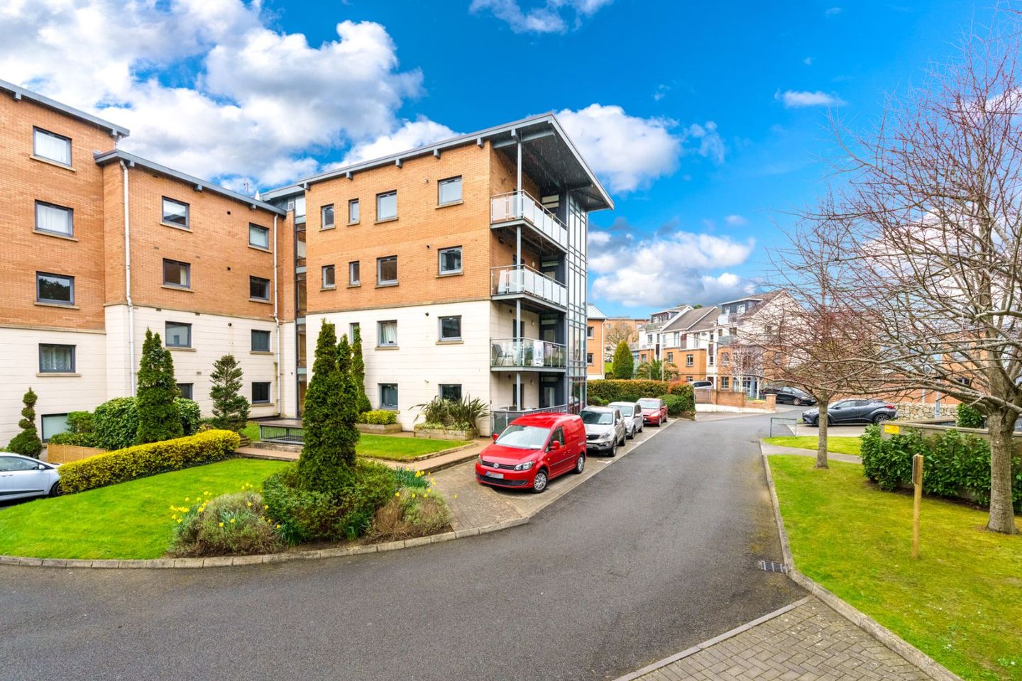 4, The Glen, Clon Brugh, Aikens Village, Sandyford, Dublin 18, D18WC52