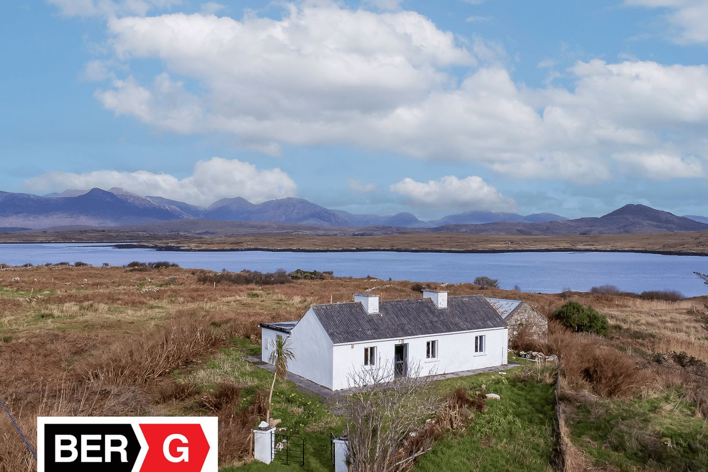 Ti Mamo, Inishnee, Roundstone, Co. Galway, H91CDK3