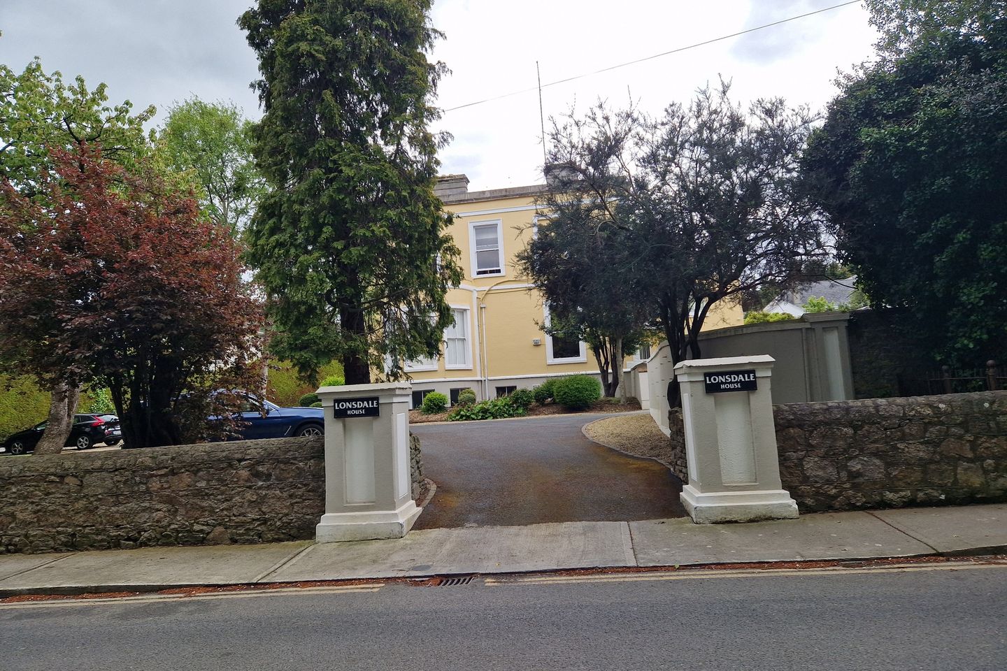 Lonsdale House, Avoca Avenue, Blackrock, Co. Dublin