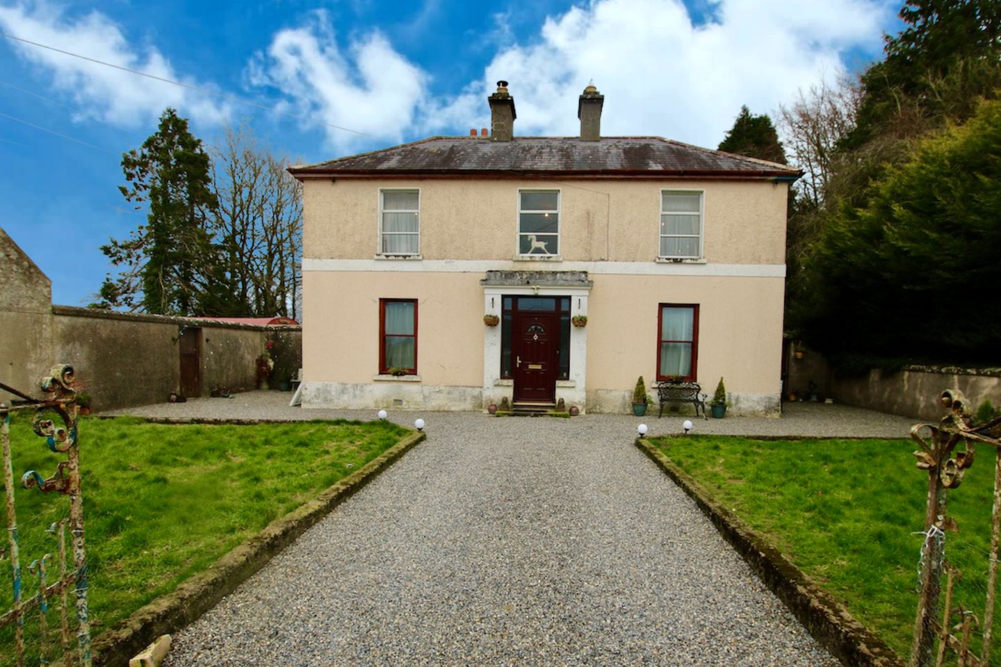 Commercial property for sale in Teach Ward, Ballincurra, Moyvore, Co