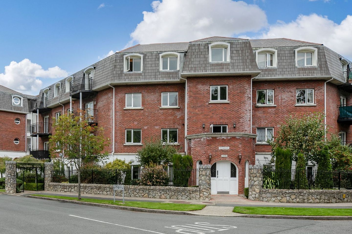 Apartment 117, Kerrymount, Castle Court, Kilgobbin Wood, Leopardstown, Dublin 18, D18EV84