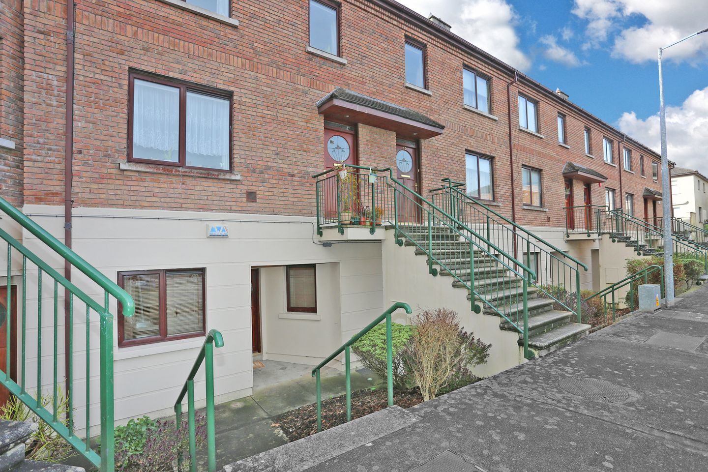 17 Dooradoyle Park, Dooradoyle, Co. Limerick, V94HX21 is for sale on