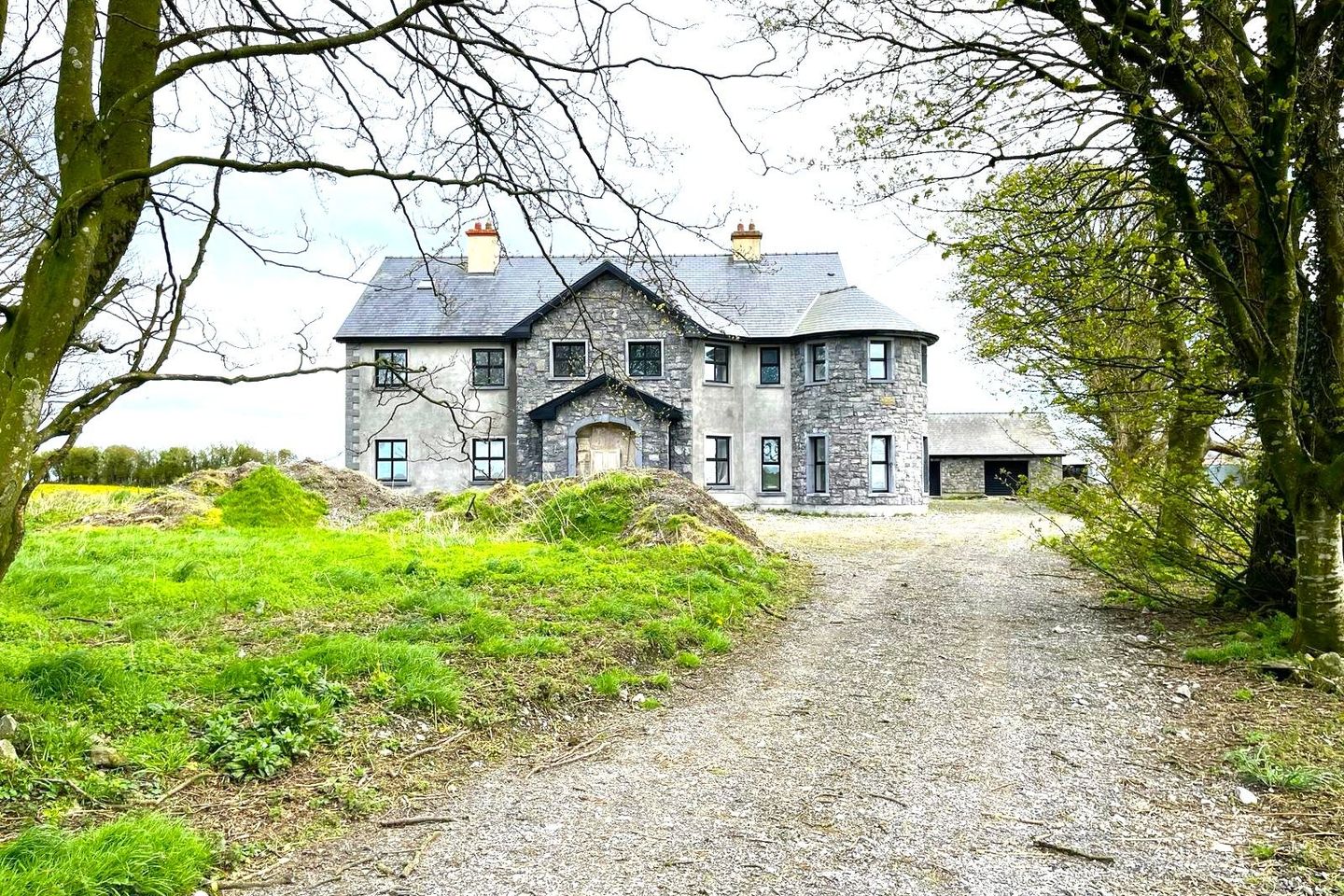Cahermaculick, Shrule, Shrule, Co. Mayo, H91HRW3