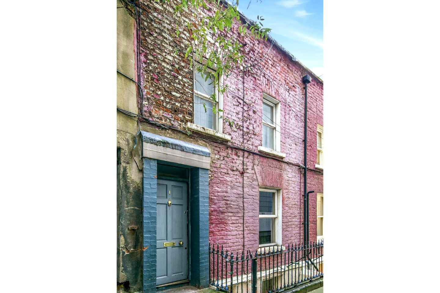 1 Proud's Lane, Off Stephen's Green, Dublin 2, D02AD77