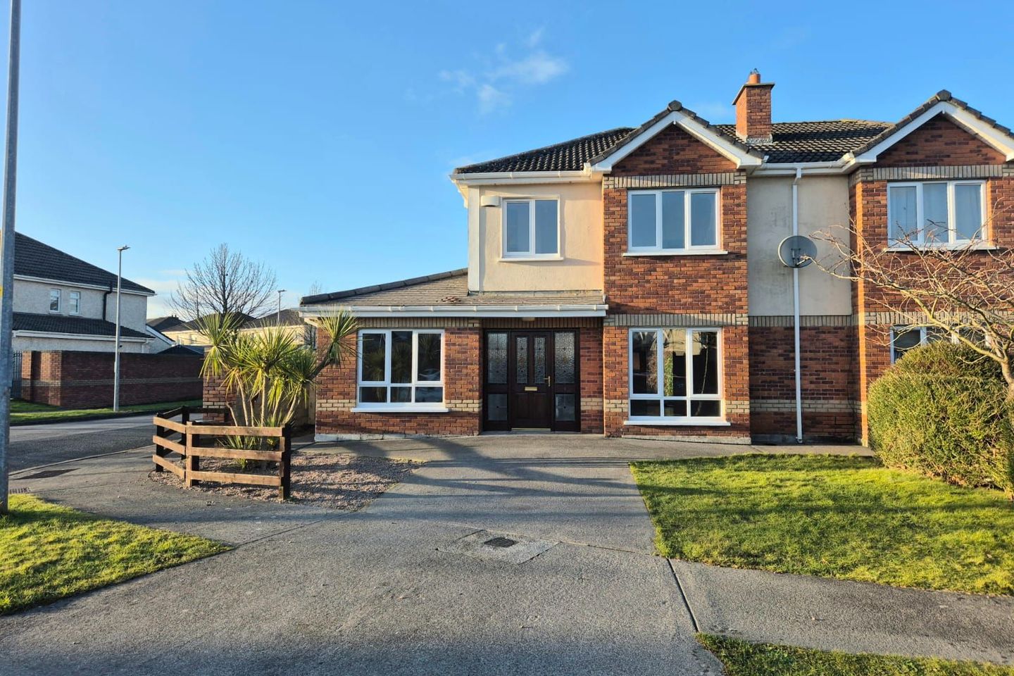 1 The Grove, Lakepoint Park, Mullingar, Co. Westmeath, N91Y4E4