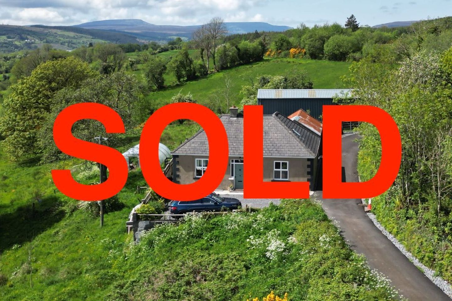 Rowan Cottage, Cornaneane, Manorhamilton, Co. Leitrim, F91HT71 is for