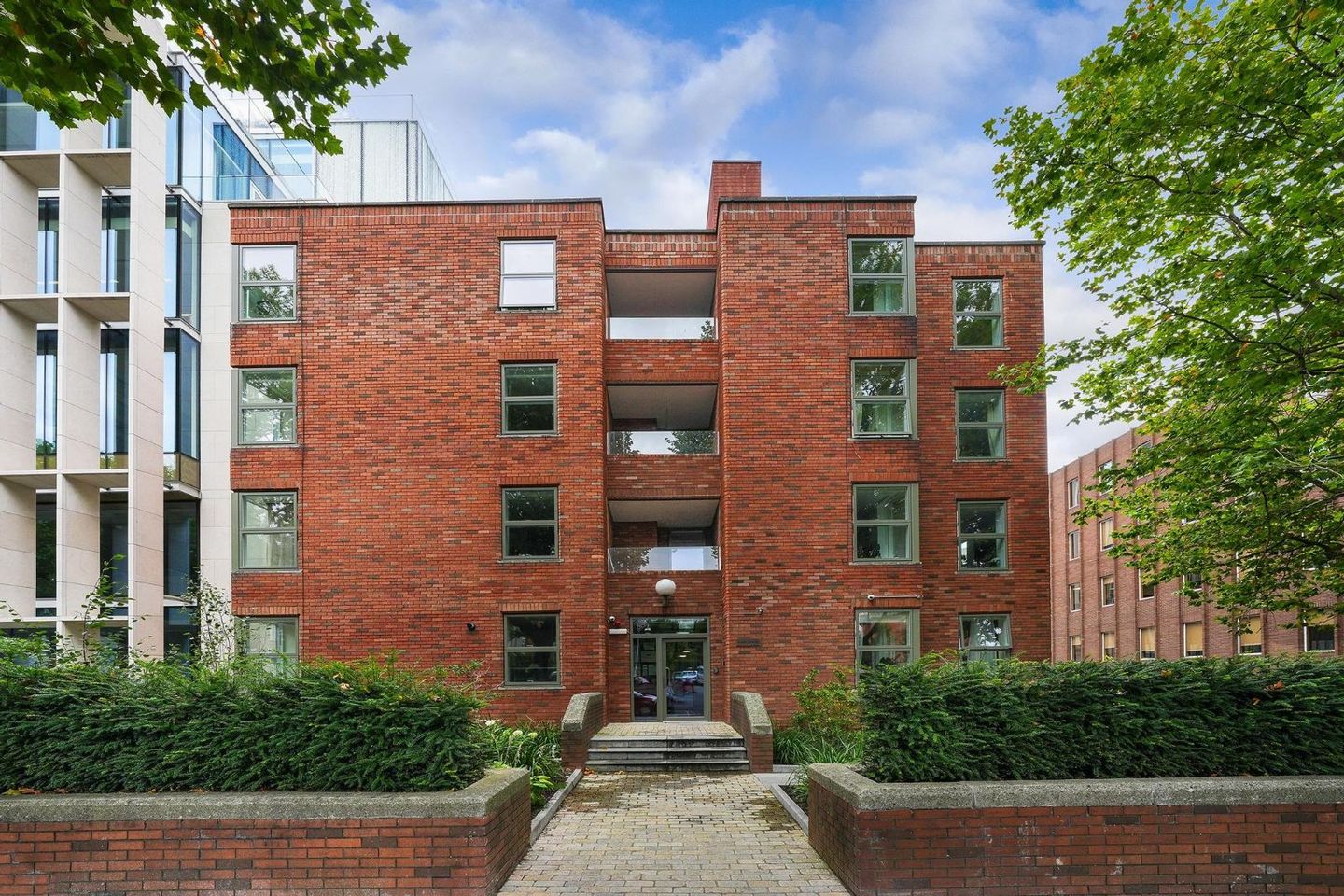 Apartment 9, Earl Court, Dublin 2, D02PV02