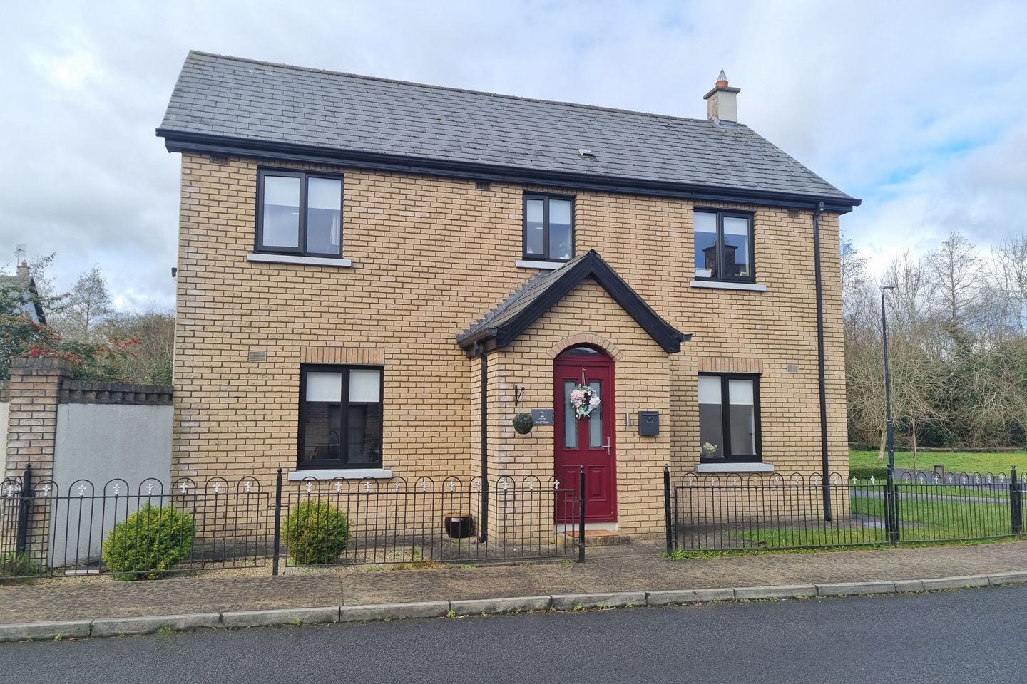 2 The Park, Cnoc Na Gréine, Kilcullen, Co. Kildare, R56AW80 is for sale