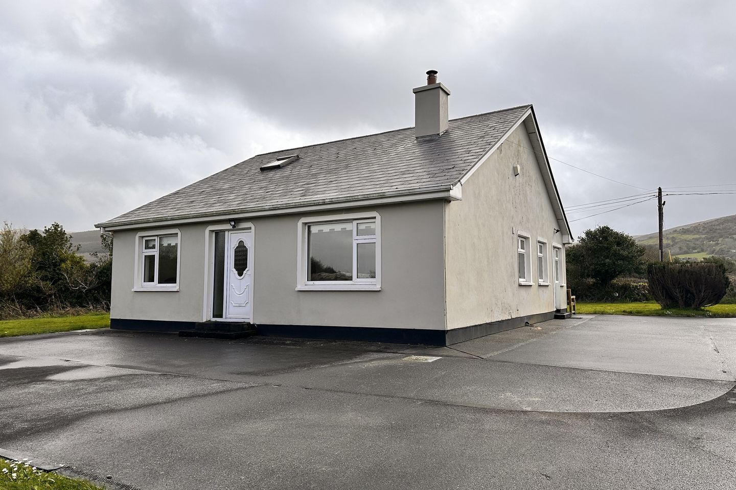 Deelis, Camp, Dingle, Co. Kerry, V92D519 is for sale on Daft.ie