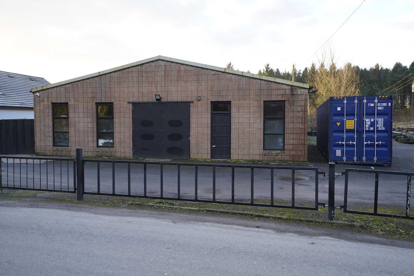 Commercial property for rent in Smithstown, Shannon, Co. Clare