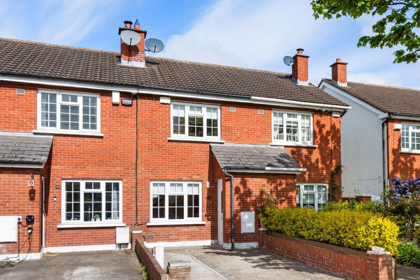 34 St. Anne's, Kimmage Road West, Kimmage, Dublin 12, D12Y0T8 is for