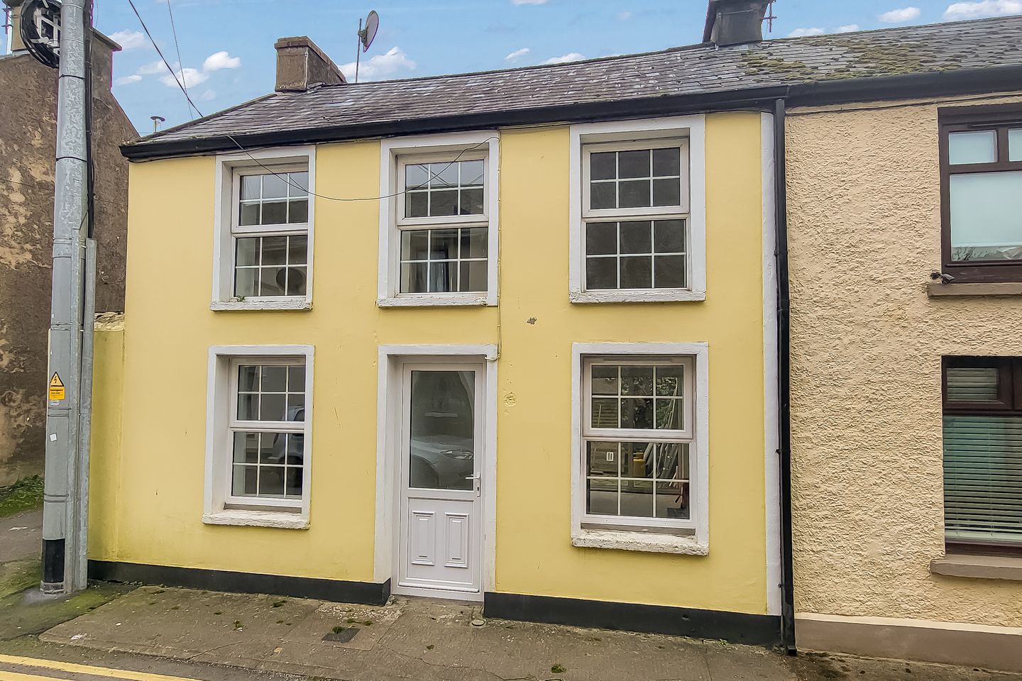 17 Prospect Cottages, Emmet Street, Mallow, Co. Cork, P51HKN7