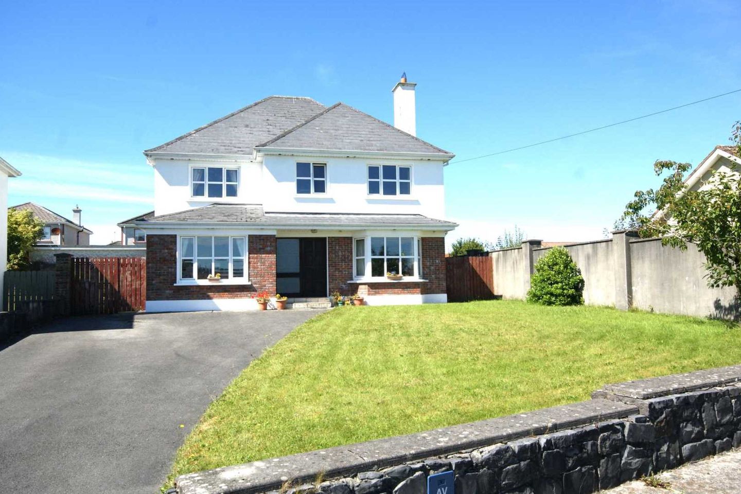 6 Stonehaven, Athenry, Co. Galway
