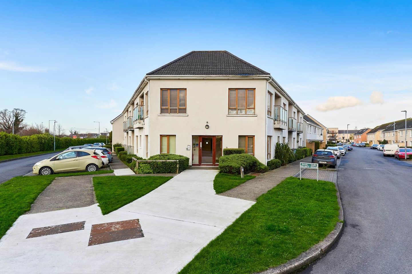 10 Park House, Willians Drive, Ongar Village, Ongar, Dublin 15 is for