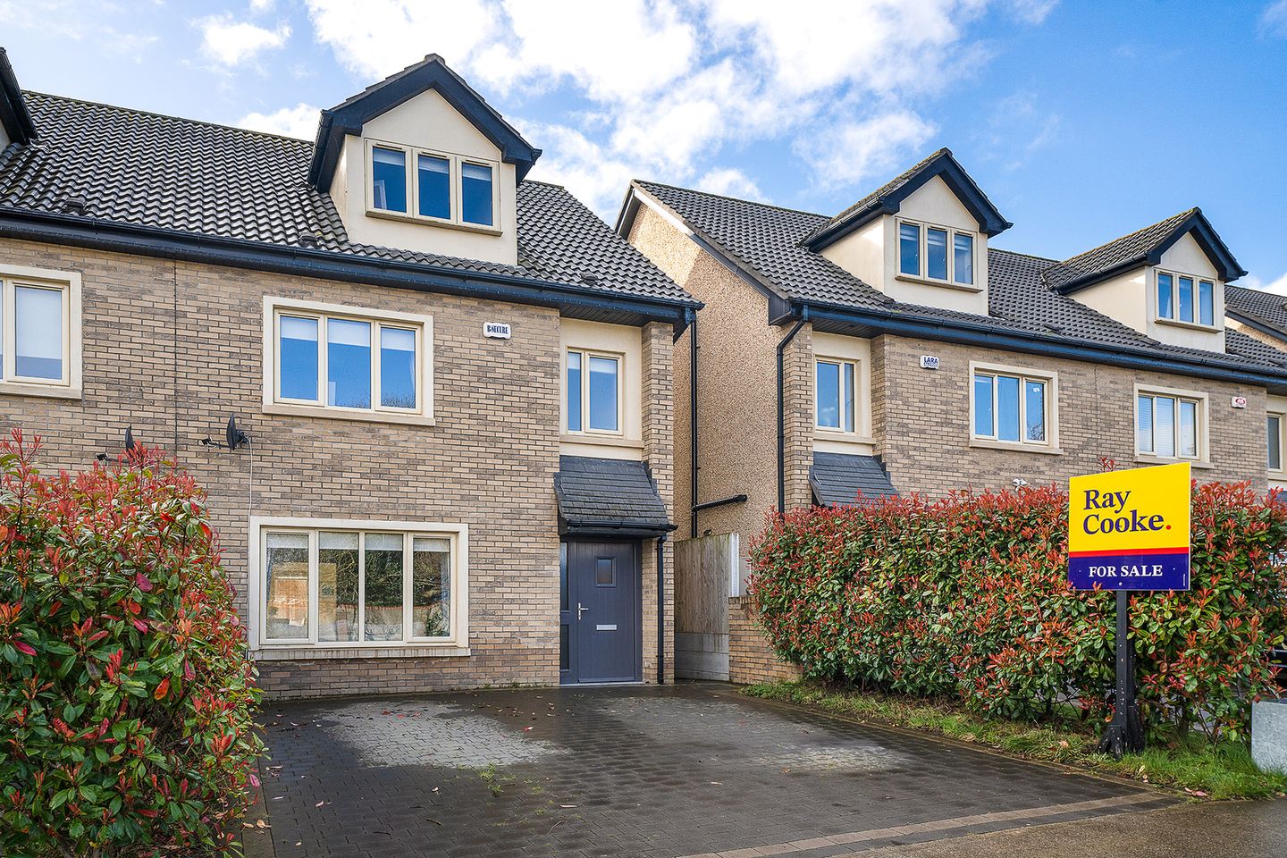 5 Broadfield Grange, Rathcoole, Co. Dublin is for sale on Daft.ie