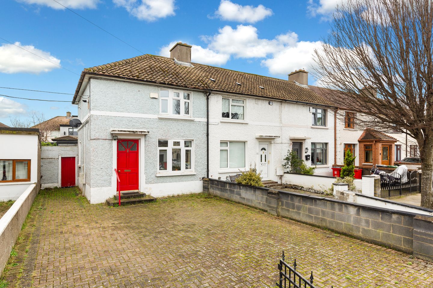 49 Carnlough Road, Cabra, Dublin 7, D07E3T9 is for sale on Daft.ie