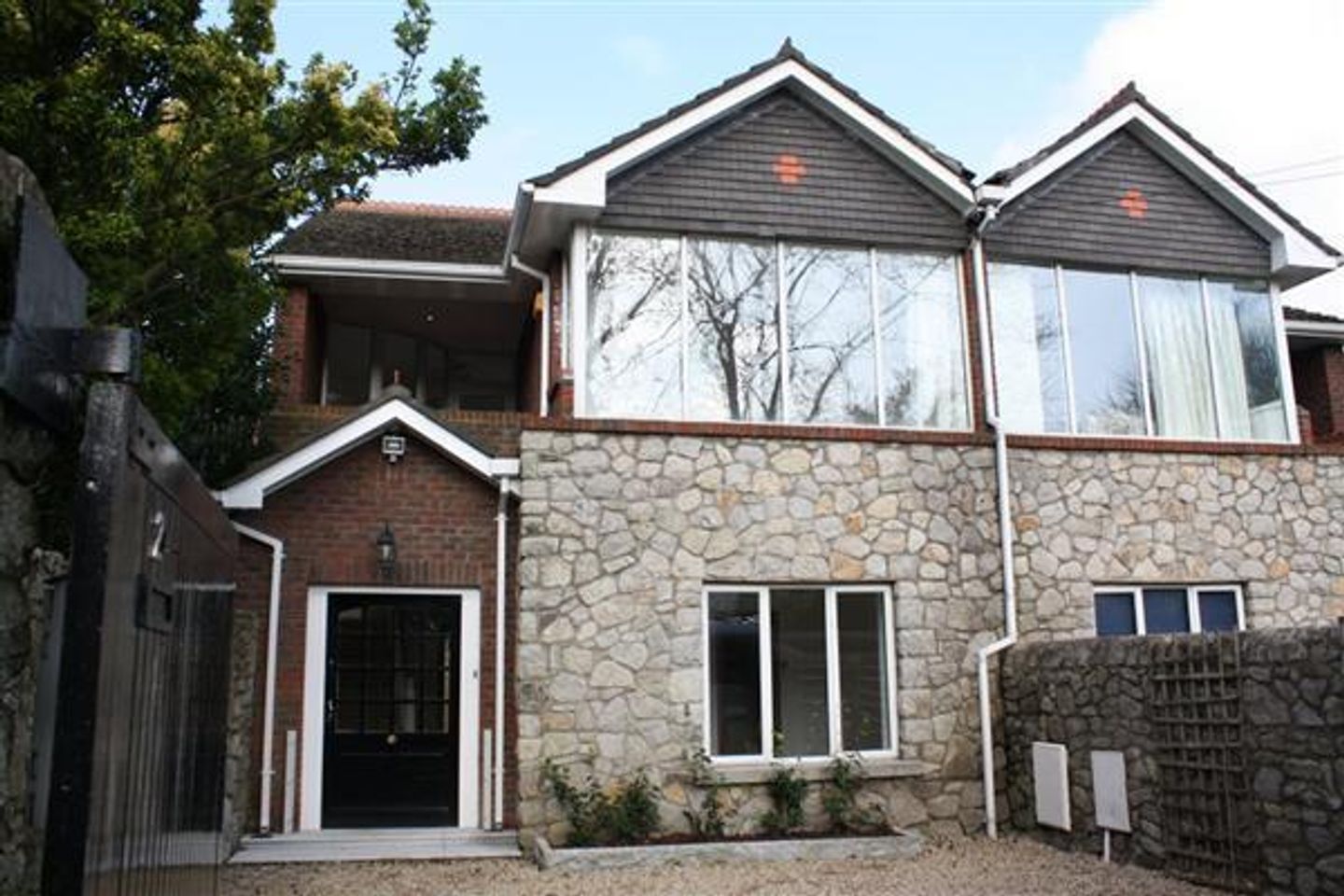 Hazelwood, Clyde Lane, Ballsbridge, Dublin 4
