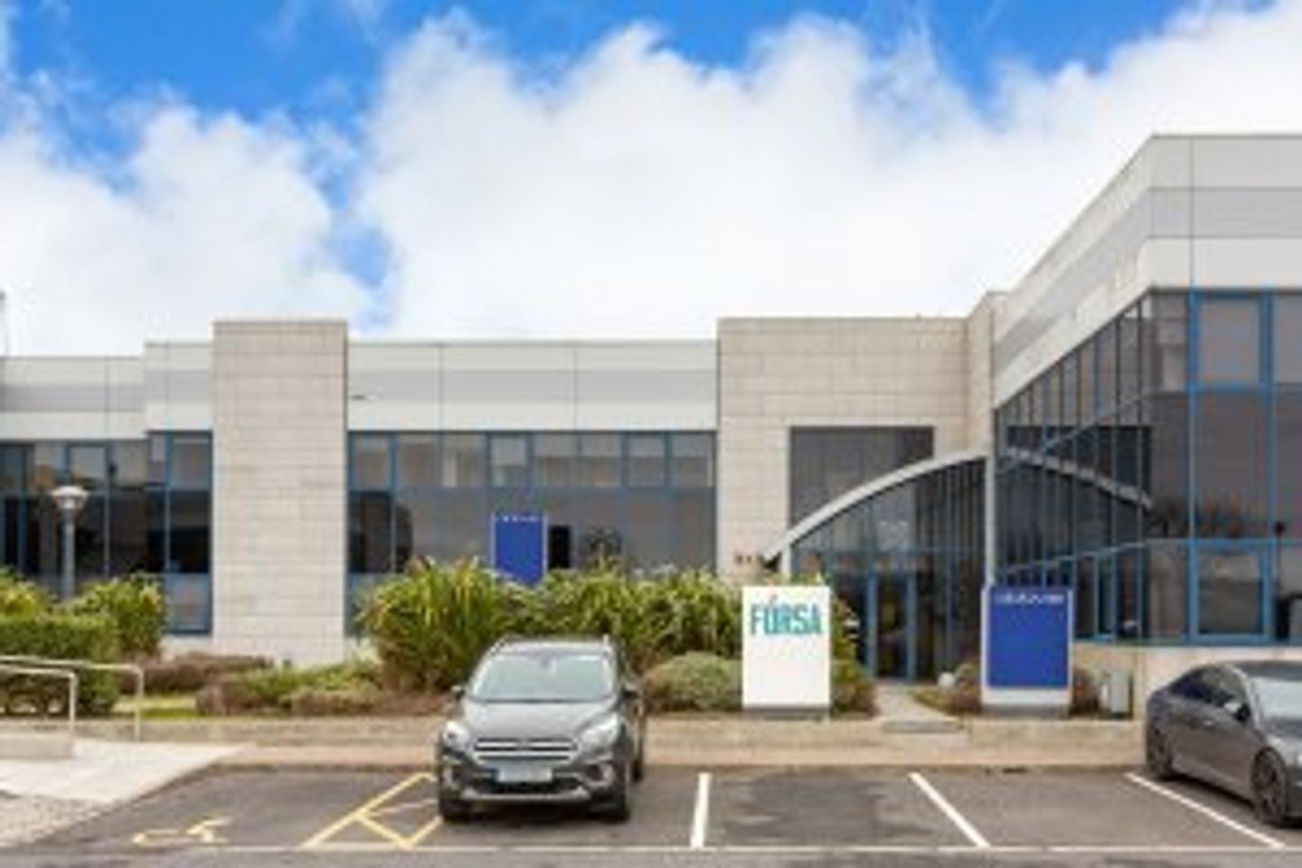 2.3 Woodford Business Park, 669 sq.m, Co. Dublin