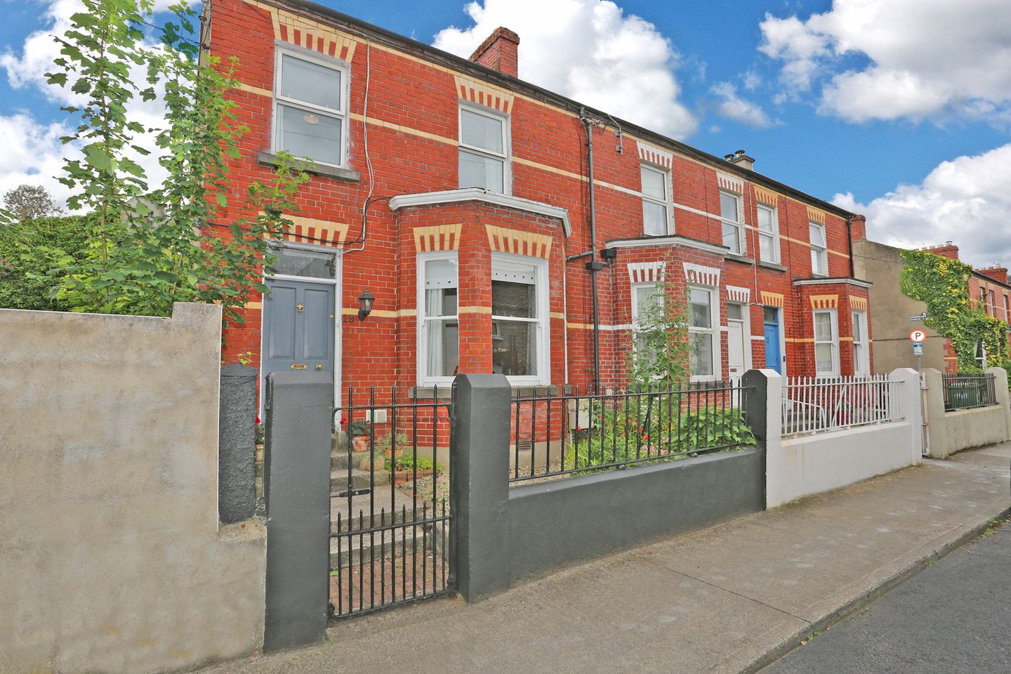 13 Parkview Terrace, Saint Joseph Street, Limerick City, Co. Limerick, V94CP5H is for sale on