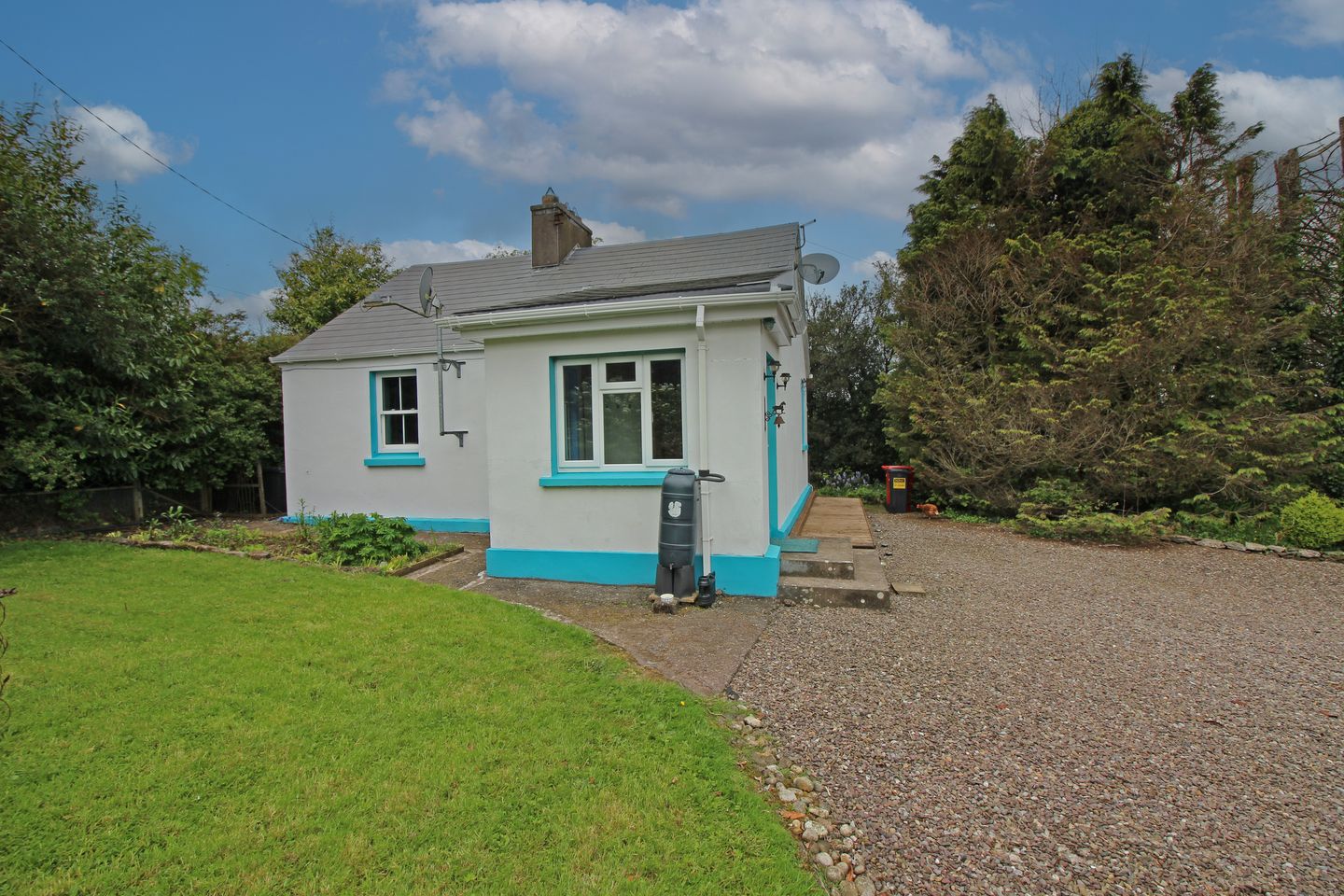 Bloomsbury Cottage, Coolineagh, Coachford, Co. Cork, P12Y196 is for