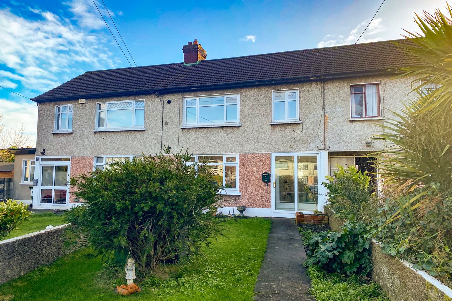 49 Muckross Avenue, Perrystown, Perrystown, Dublin 12, D12F598 is for