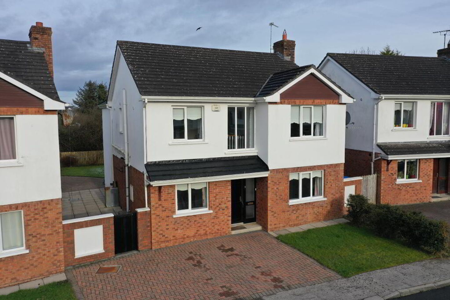 9 Rockingham, Attyrory, CarrickonShannon, Co. Leitrim, N41R603 is for