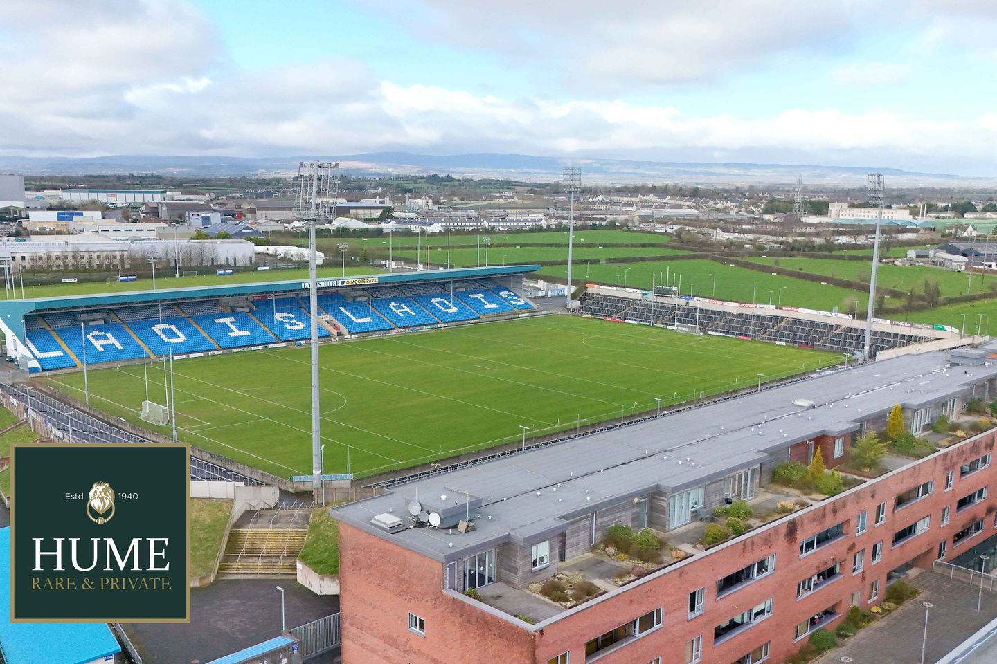 Penthouse Apartment, Parkside, Portlaoise, Co. Laois, R32TP80 is for