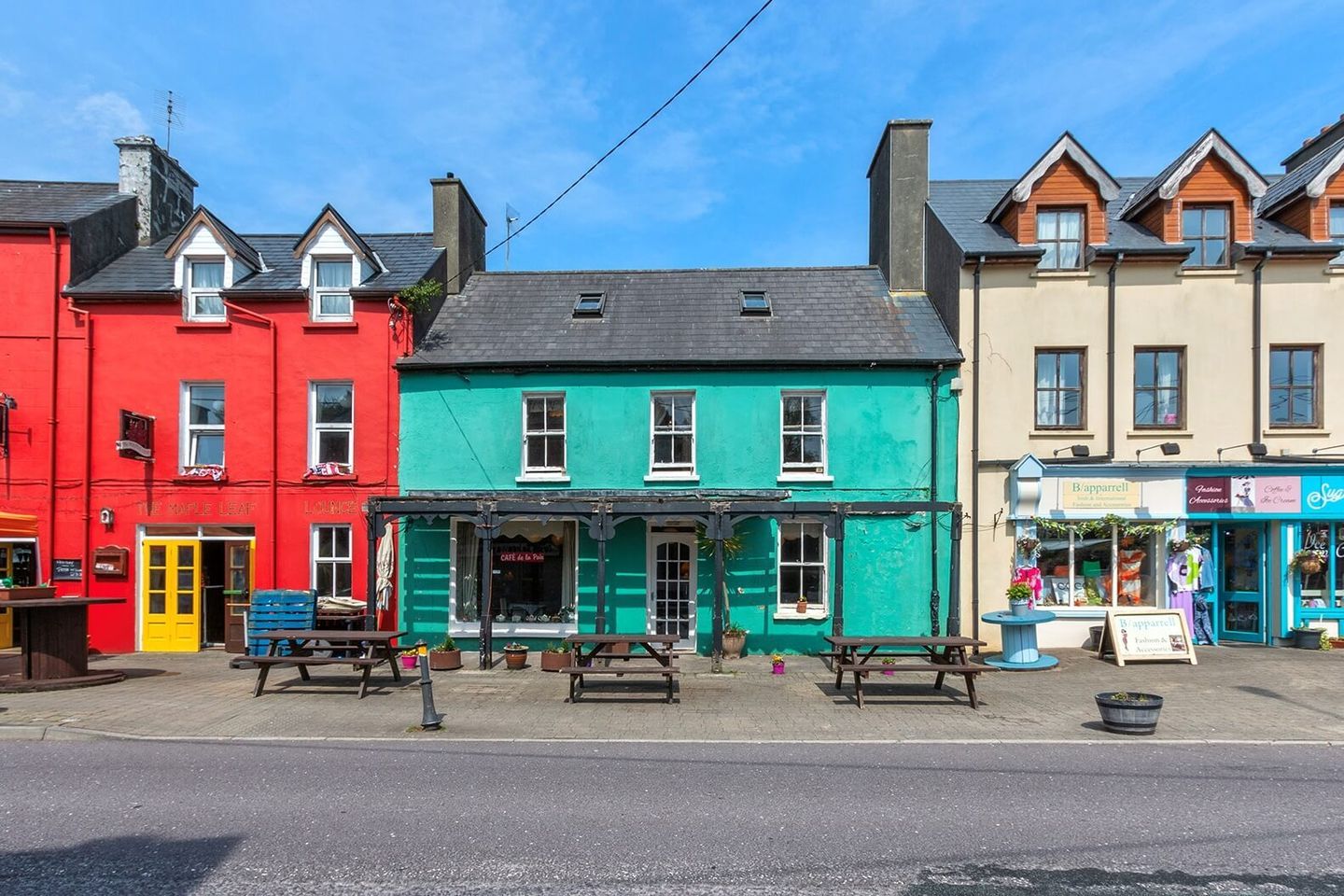Main Street, Glengarriff, Co Cork, P75EP89
