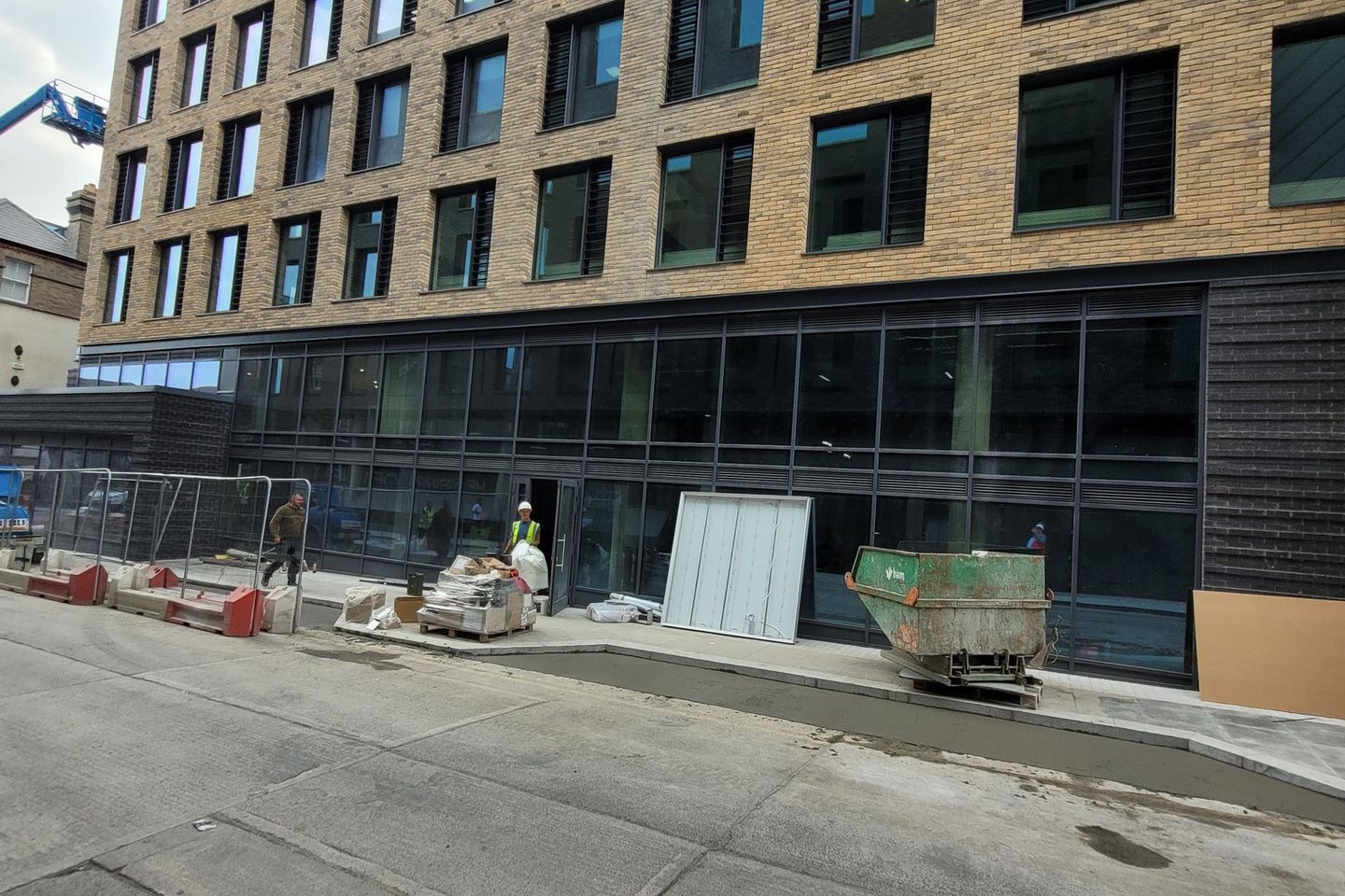 Commercial property for rent in Sweeney's Corner, Mill St, Newmarket