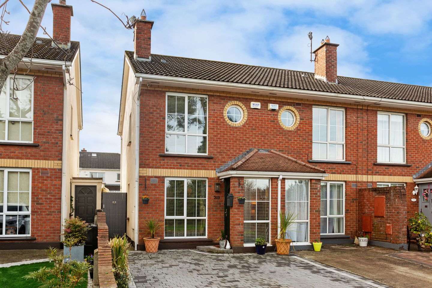 205 Belmont, Southern Cross, Bray, Co. Wicklow, A98FY09 is for sale on