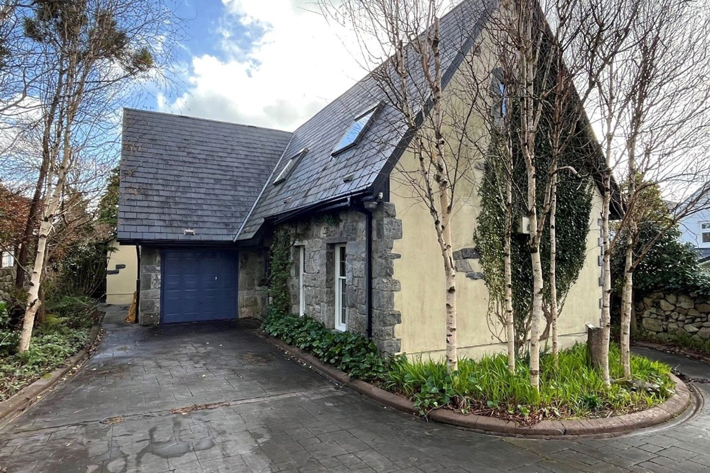 The Mews, Rockbarton Park,, Salthill, Co. Galway, H91YD7D